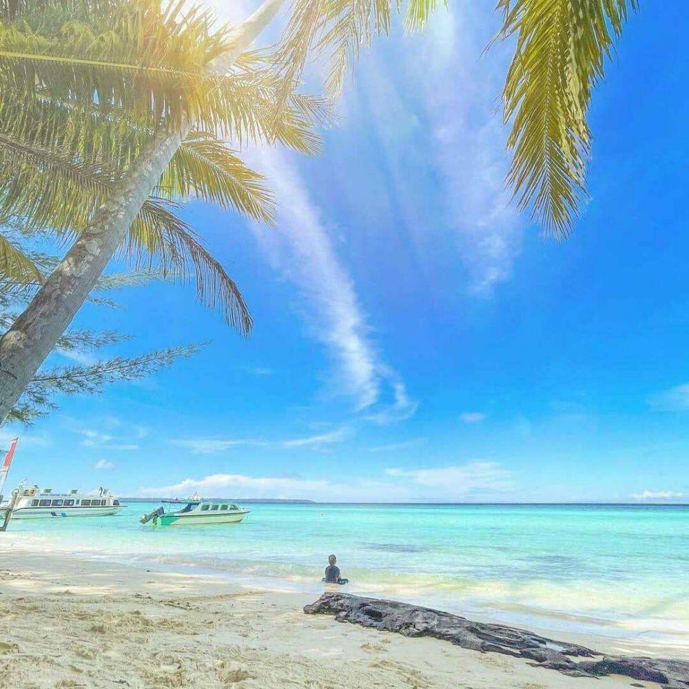 6 Tempat Wisata Kepulauan Derawan Surga Tropis yang Tak Boleh Dilewatkan 5