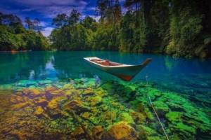 6 Tempat Wisata Kepulauan Derawan Surga Tropis yang Tak Boleh Dilewatkan 6